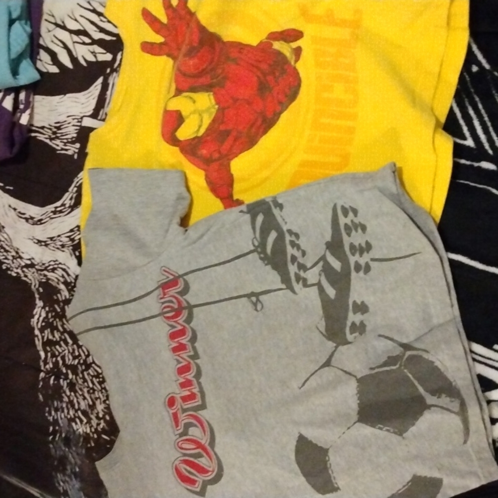 Kids tees